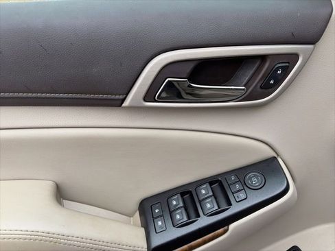 Used 2019 GMC Yukon Denali w/ Denali Ultimate Package image 11