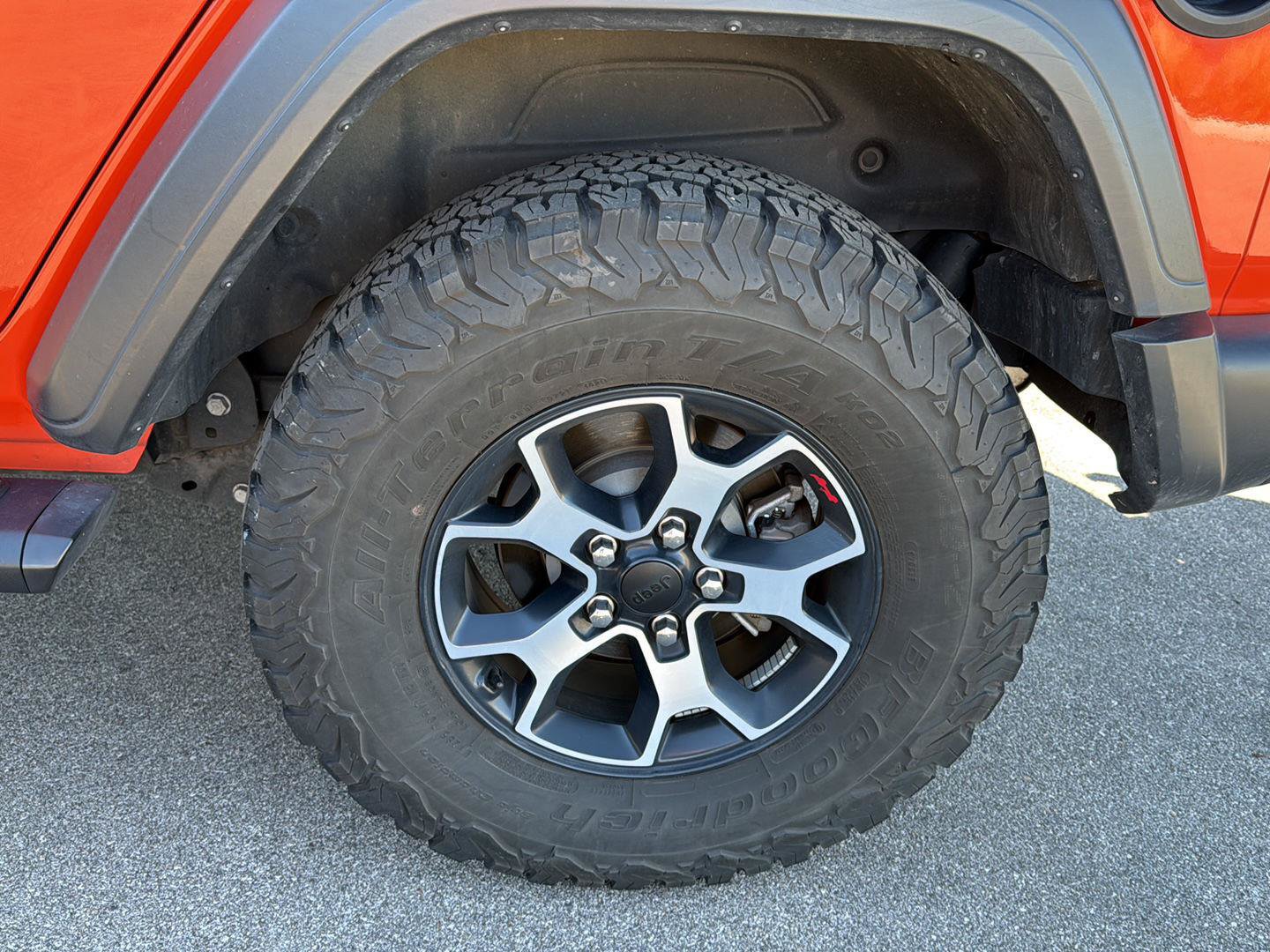 Used 2018 Jeep Wrangler Unlimited Sport S AWD/4WD image 16