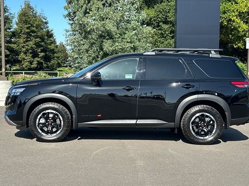 New 2026 Nissan Pathfinder Rock Creek AWD/4WD image 7