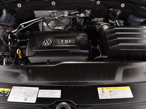 Certified 2023 Volkswagen Atlas Cross Sport SEL R-Line image 27