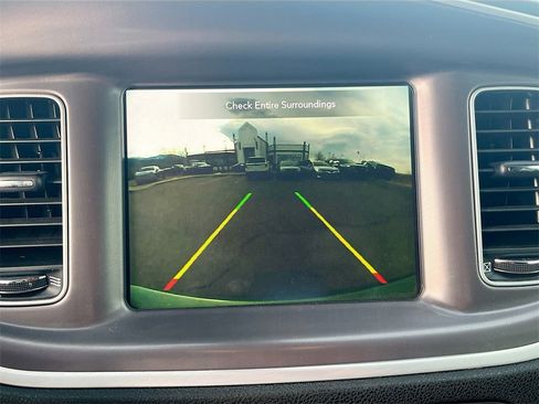 Used 2022 Dodge Charger Scat Pack image 13