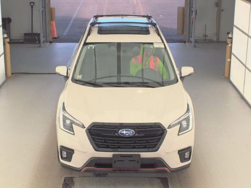 Used 2023 Subaru Forester Sport AWD/4WD image 2