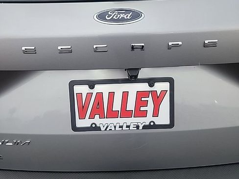 Certified 2023 Ford Escape Platinum image 14