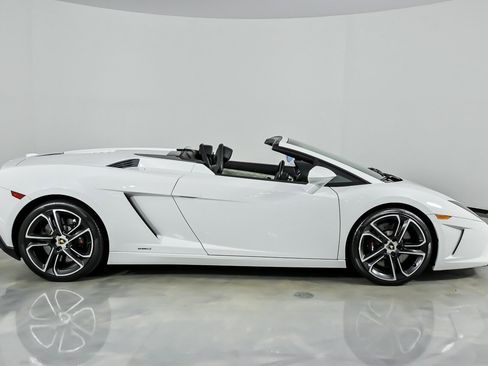 Used 2013 Lamborghini Gallardo LP 560-4 AWD/4WD image 14