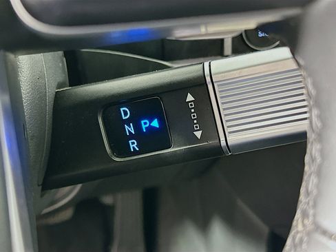 Used 2025 Hyundai Santa Fe SEL image 23