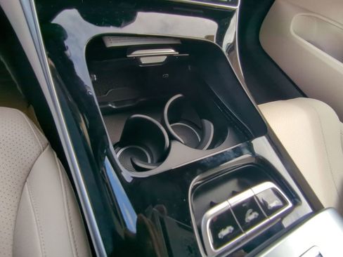 New 2024 Mercedes-Benz CLE 300 4MATIC Cabriolet image 9