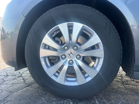 Used 2016 Honda Odyssey EX-L image 41