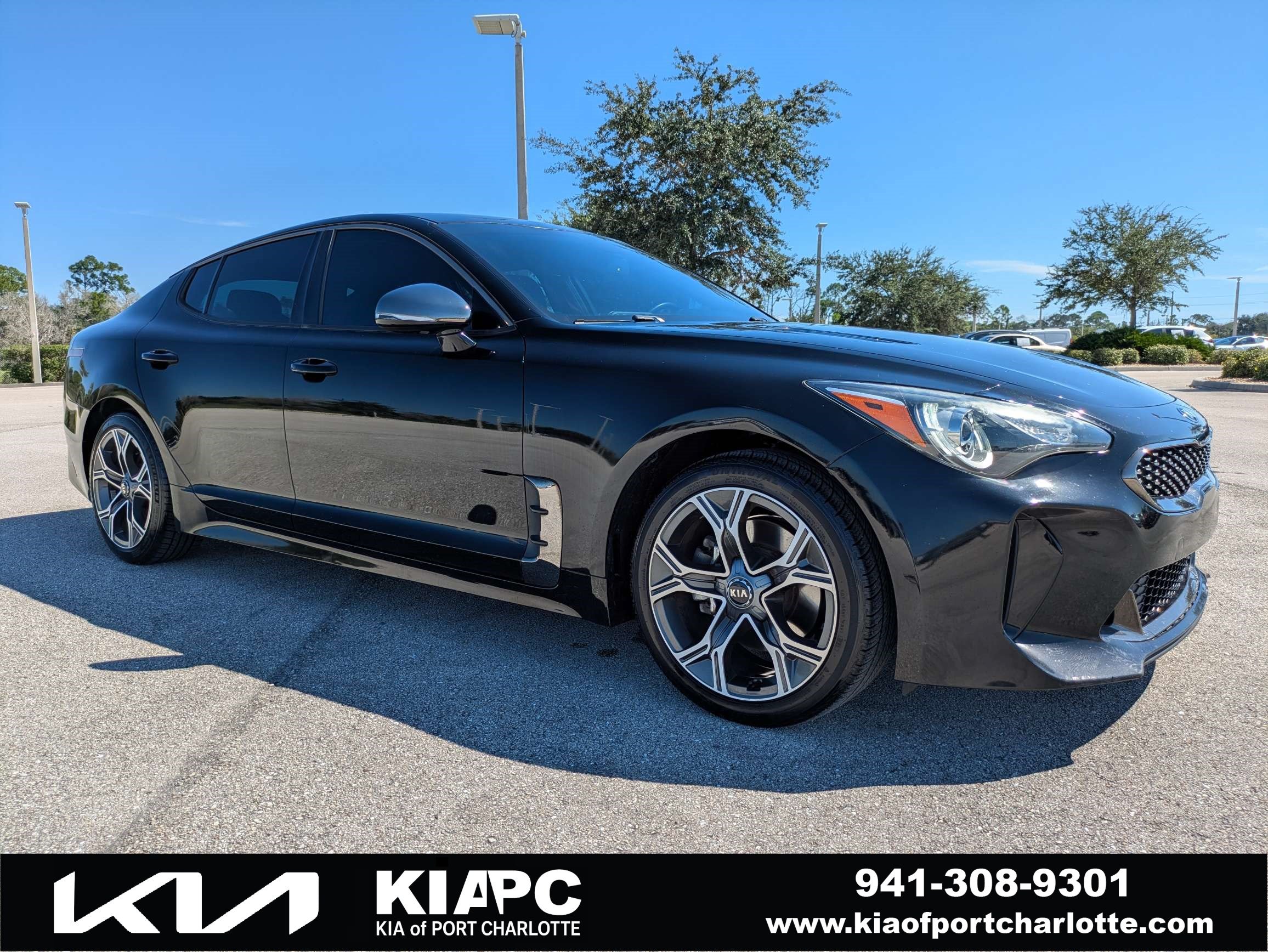 Used 2020 Kia Stinger GT-Line RWD image 1