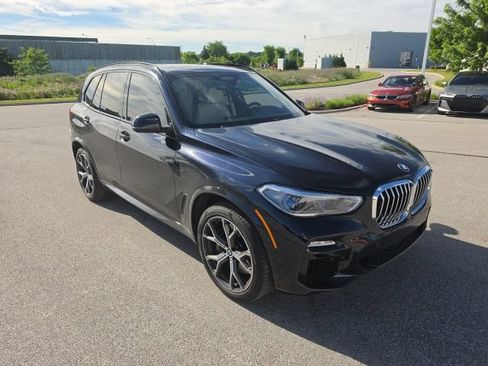 Used 2019 BMW X5 xDrive50i w/ M Sport Package AWD/4WD image 3