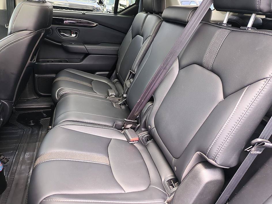Used 2024 Honda Pilot Touring image 29