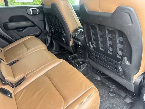 Used 2021 Jeep Gladiator Rubicon w/ LED Lighting Group AWD/4WD image 25