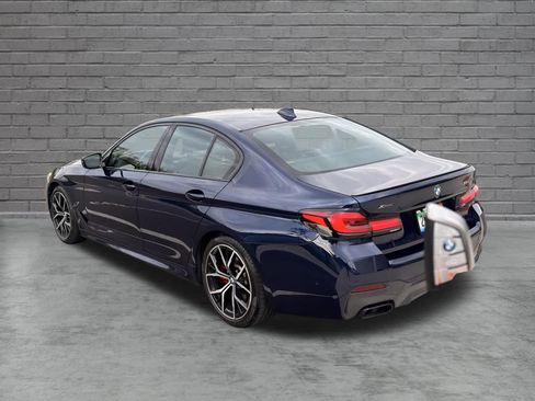 Used 2022 BMW M550i xDrive AWD/4WD image 3