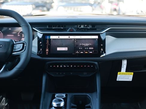 New 2026 Jeep Cherokee Limited AWD/4WD image 24