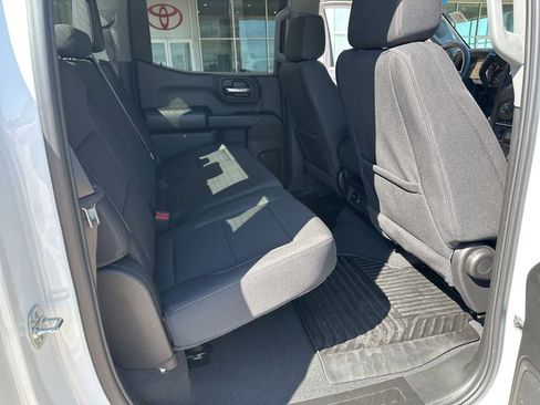 Used 2025 Chevrolet Silverado 1500 Custom Trail Boss w/ Turbomax Blackout Package image 16