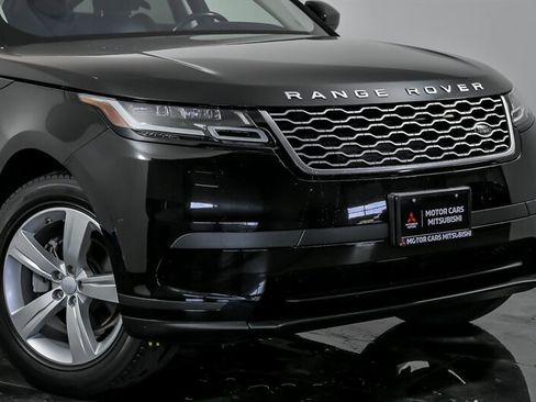 Used 2018 Land Rover Range Rover Velar S AWD/4WD image 2