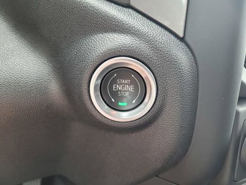 Used 2022 Chevrolet Silverado 1500 Custom Trail Boss image 25