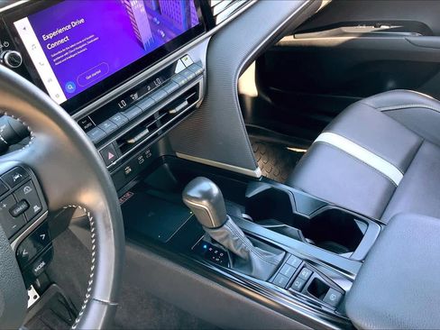 Certified 2025 Toyota Camry SE w/ Multimedia Upgrade Package AWD/4WD image 16