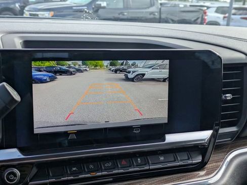 Used 2025 Chevrolet Silverado 1500 LT image 22