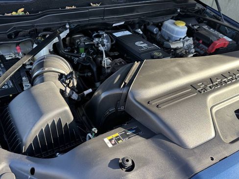 Used 2022 RAM 2500 Big Horn w/ Night Edition AWD/4WD image 22