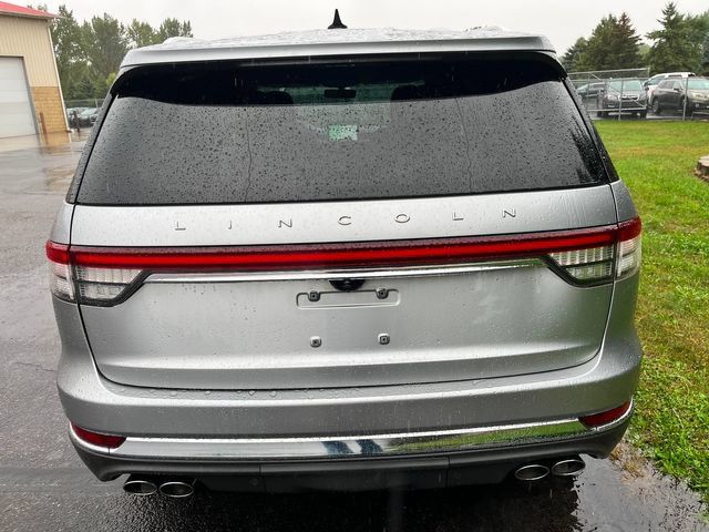 Used 2021 Lincoln Aviator Reserve w/ Equipment Group 202A AWD/4WD image 3