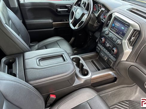 Certified 2021 Chevrolet Silverado 1500 LT Trail Boss w/ Convenience Package II AWD/4WD image 17