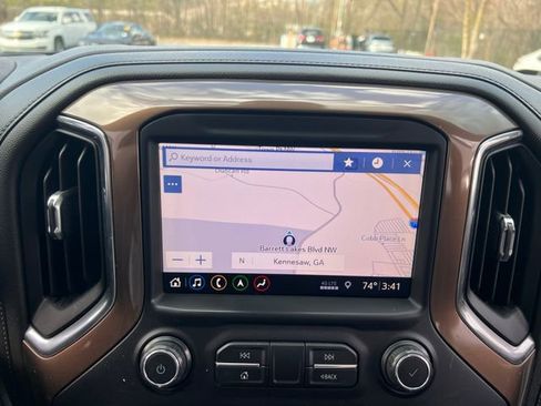 Used 2019 Chevrolet Silverado 1500 High Country image 27