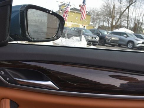 Used 2023 BMW 530i xDrive w/ Convenience Package image 23