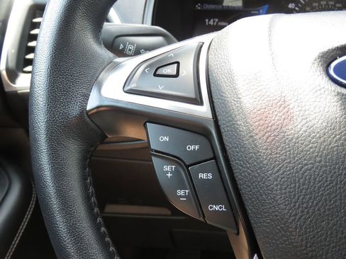 Used 2023 Ford Edge Titanium w/ Cargo Accessory Package AWD/4WD image 22