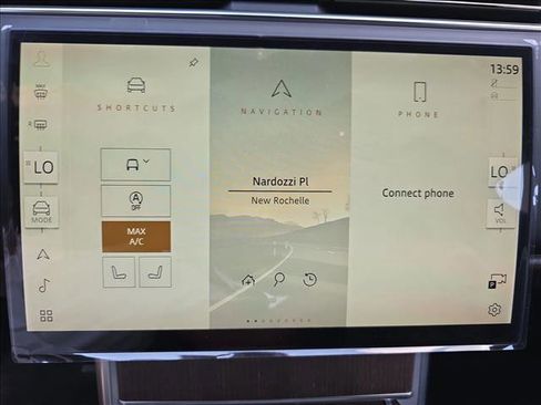 New 2025 Land Rover Range Rover Long Wheelbase SE image 24