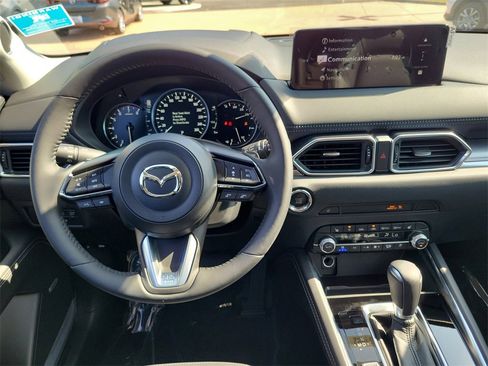 New 2025 MAZDA CX-5 AWD 2.5 S w/ Premium Plus Pkg image 4