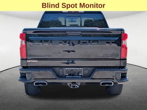 Used 2023 Chevrolet Silverado 1500 High Country AWD/4WD image 6