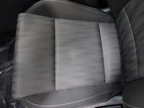 Used 2022 Kia Sportage LX image 15