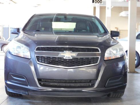 Used 2013 Chevrolet Malibu LT w/ Power Convenience Package FWD image 8