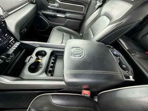 Used 2021 RAM 1500 Laramie w/ Sport Appearance Package AWD/4WD image 21