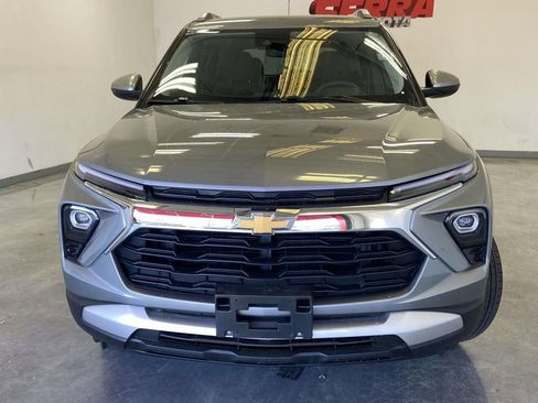 Used 2025 Chevrolet TrailBlazer LT image 8