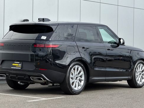 New 2026 Land Rover Range Rover Sport SE AWD/4WD image 5