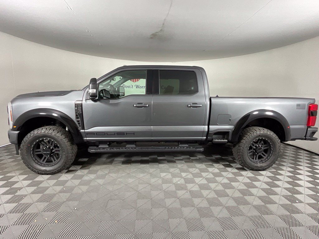 New 2026 Ford F250 Lariat w/ Black Appearance Package AWD/4WD image 6
