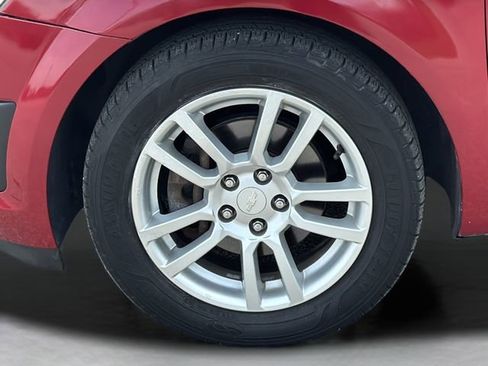 Used 2015 Chevrolet Sonic LT w/ Fun and Sun Package image 8