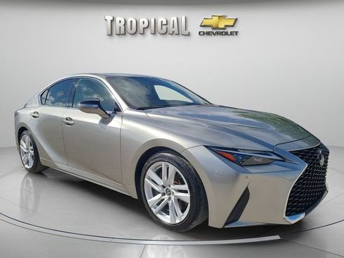 Used 2023 Lexus IS 300 300 w/ Comfort Package image 7