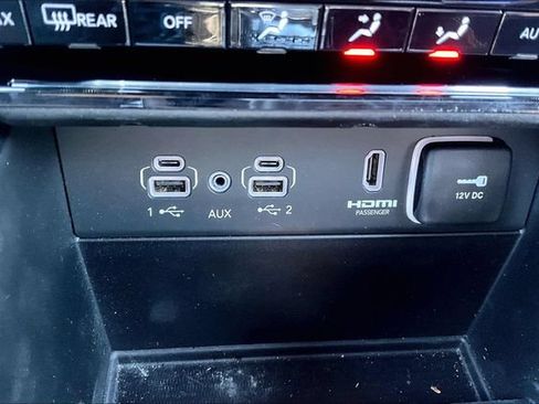 Used 2024 Jeep Grand Cherokee Summit AWD/4WD image 33
