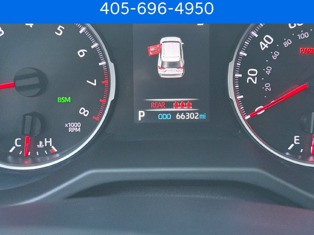 Used 2022 Toyota RAV4 XLE FWD image 24