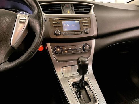 Used 2013 Nissan Sentra SR w/ Driver Pkg image 6
