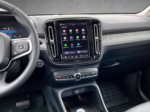 Certified 2026 Volvo XC40 B5 Plus w/ Protection Package Premier image 9