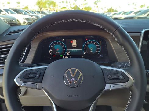 New 2026 Volkswagen Atlas SE image 13