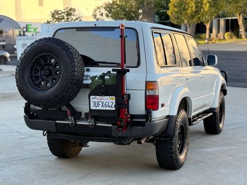 Used 1997 Toyota Land Cruiser image 12