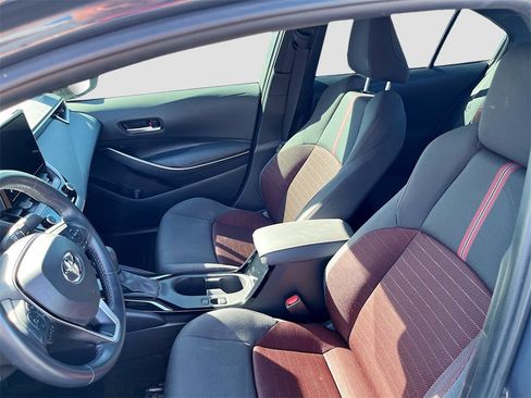 Used 2023 Toyota Corolla SE image 19