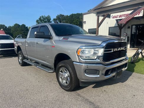 Used 2019 RAM 2500 Big Horn AWD/4WD image 2