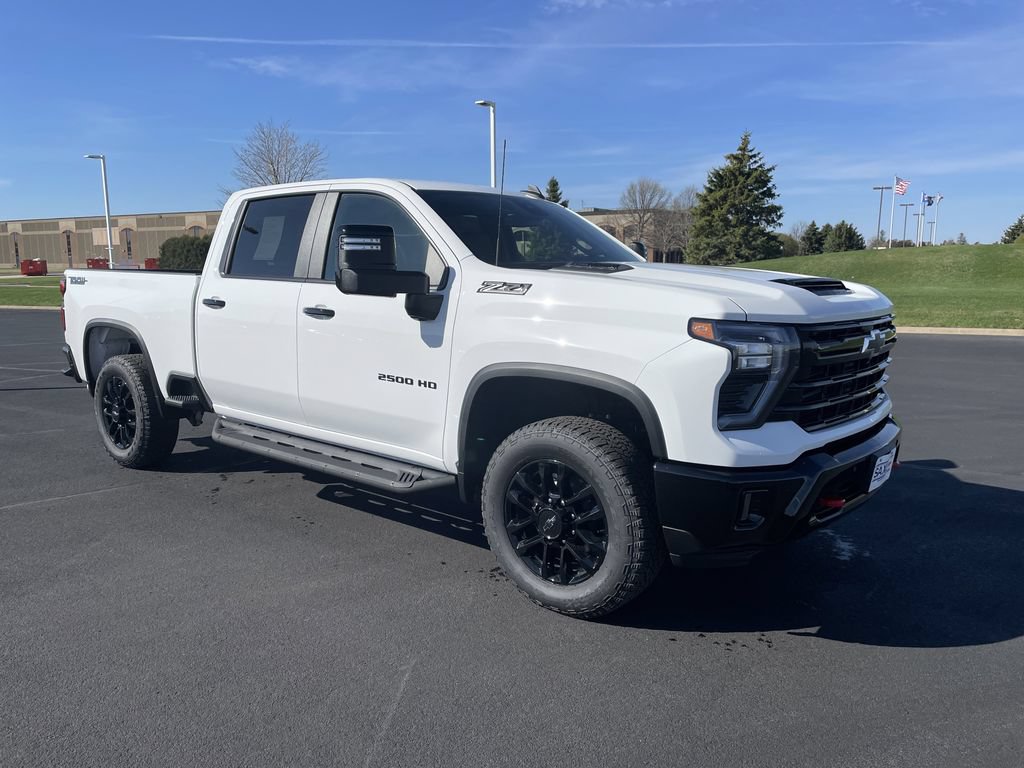 Used 2026 Chevrolet Silverado 2500 LT w/ Trail Boss Package AWD/4WD image 7