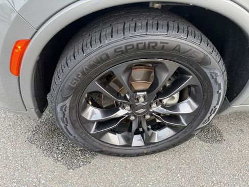 Used 2022 Dodge Durango SXT w/ Blacktop Package image 11