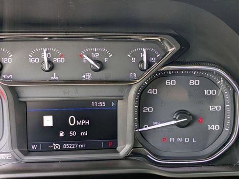 Used 2019 GMC Sierra 1500 SLT w/ SLT Premium Plus Package RWD image 8